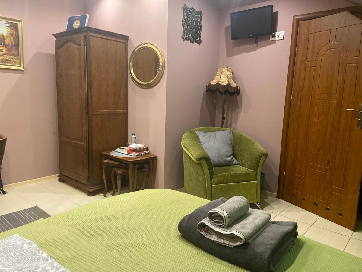 Medison Family Boutique B&B Bed & Breakfast Kielce