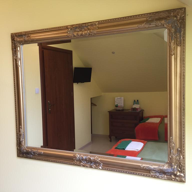Medison Family Boutique B&B Bed & Breakfast Kielce